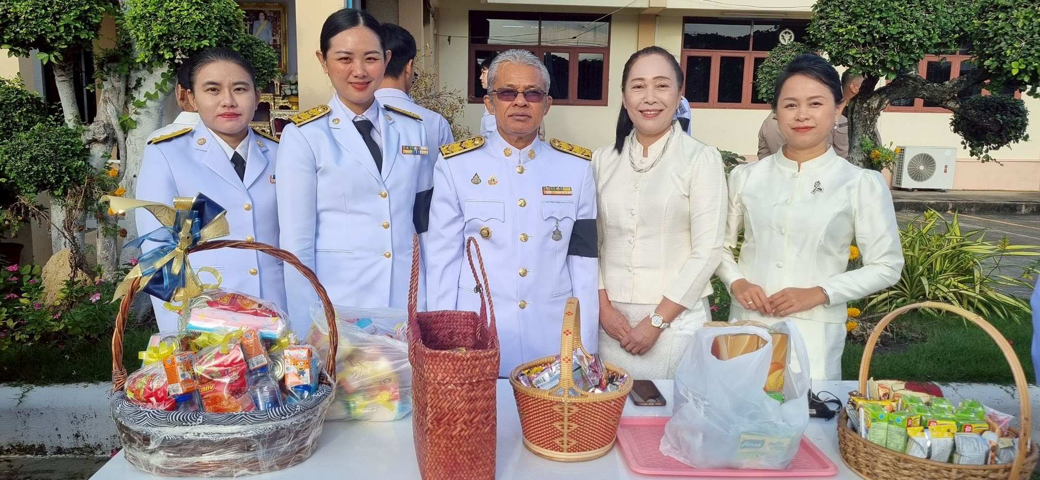 พช.สันป่าตอง ร่วมพิธีเจริญพระพุทธมนต์ ถวายพระราชกุศลแด่ พระบาทสมเด็จพระมงกุฎเกล้าเจ้าอยู่หัว เนื่องในโอกาสวันคล้ายวันสวรรคตครบ 100 ปี 25 พฤศจิกายน 2568 และสมเด็จพระเจ้าบรมวงศ์เธอ เจ้าฟ้าเพชรรัตนราชสุดา สิริโสภาพัณณวดี กรมพระนครปฐมบรมขัตติยานี มหาธีรราชธิดา เนื่องในโอกาสวันคล้ายวันประสูติครบ 100 ปี 24 พฤศจิกายน 2568